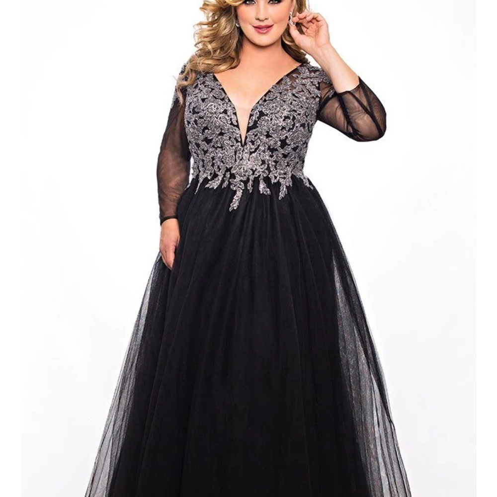 Elegant Black and Silver Evening Gown- Formal, Wedding, Prom, Black Tie